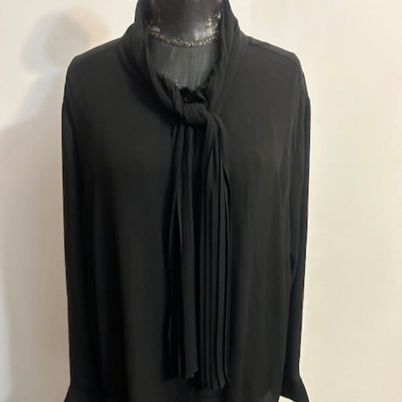 Who What Wear Black Sheer button front pleated tie neck blouse, size 3X - Picture 1 of 5